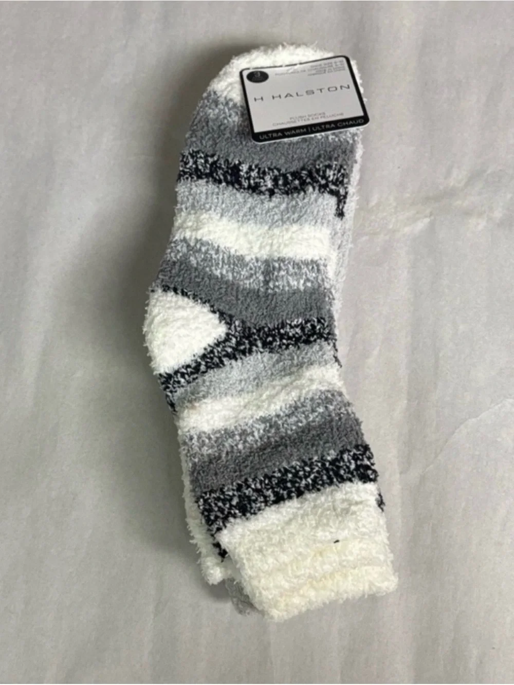 New Halston Socks Women’s 3 Pair Ultra Warm Cozy Plush Socks Casual Soft Classic